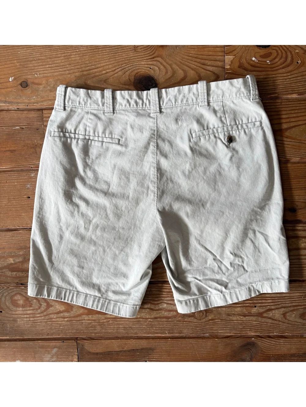 J.Crew 9” Classic Chino Shorts Men’s Size 32 Stone Khaki